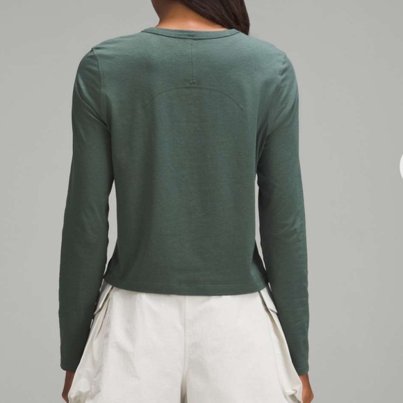 Lululemon Classic-Fit Cotton Blend Long Sleeve Shirt - Picture 2 of 5